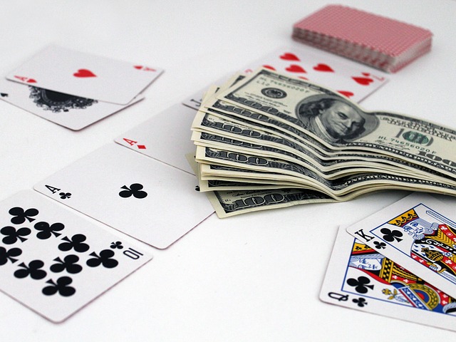 poker a peníze