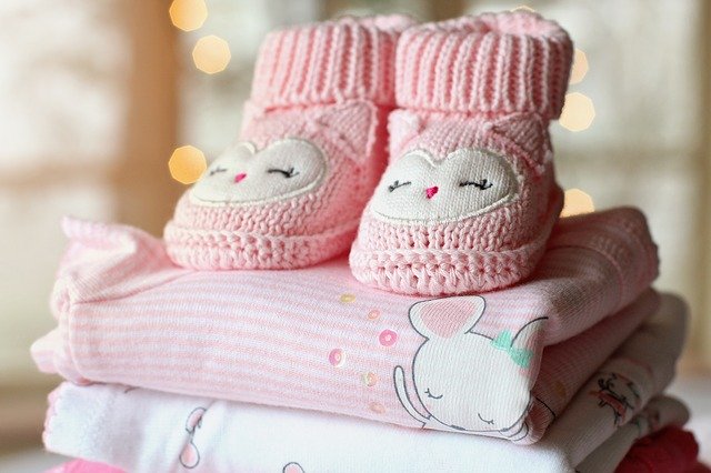 botičky a oblečení pro miminko